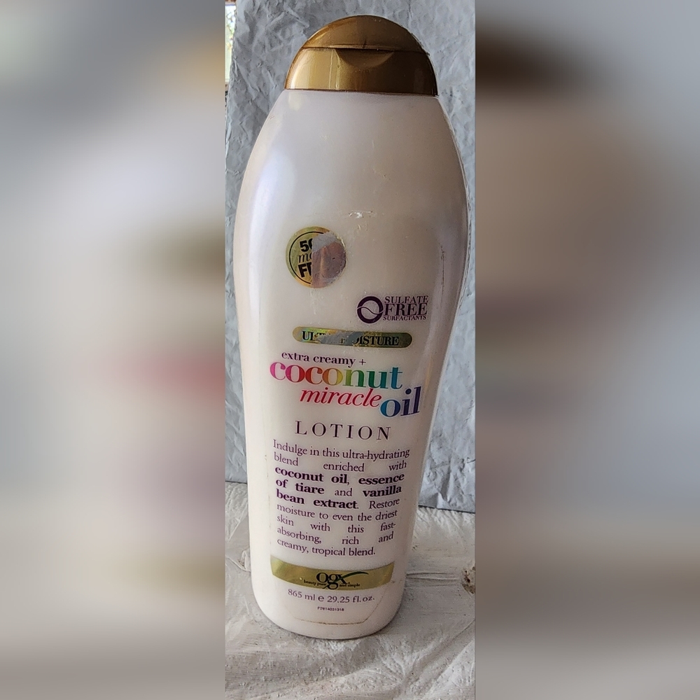 OGX Extra Creamy Coconut Miracle Lotion HUGE 29.25 fl. oz. BENIFITS CHARITY